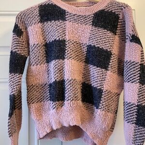 Cute fuzzy sweater - pink size small